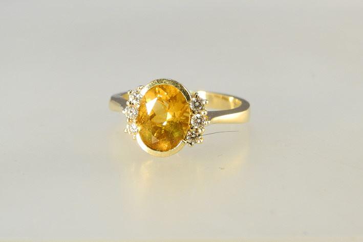 14K (Marked) Yellow Gold & Citrine & Diamond Ring, Size 7 1/4, TW:4.3 Grams. (1 of 3)