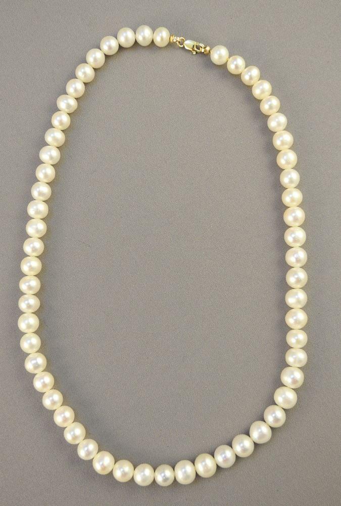 Strand of White Uniform Cultured Sea Pearls with 14K (Marked) Yellow Gold Clasp, 15 3/4"L.: Strand of White Uniform Cultured Sea Pearls with 14K (Marked) Yellow Gold Clasp, 15 3/4"L.
