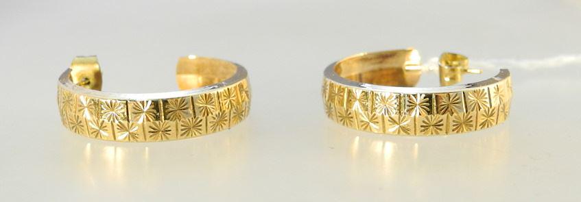9Ct Yellow Gold Vintage English Textured Hoop Earrings, 1.9 Grams. (1 of 2)