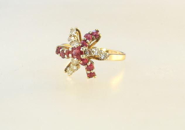 14K (Marked) Gold Diamond & Ruby Ring, Size 6 3/4, TW:2.45 Grams. (1 of 4)