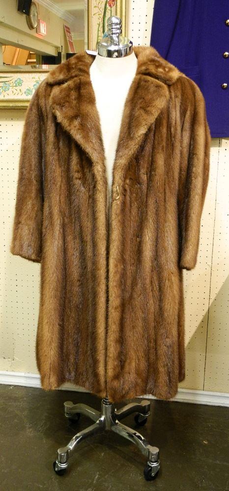 Holt Renfrew Full Length Cinnamon Mink Coat, 14" Shoulders. (1 of 1)