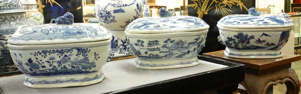 3 Chinese Blue & White Porcelain Export-Style Tureens, 12 1/4" Wide. (1 of 4)