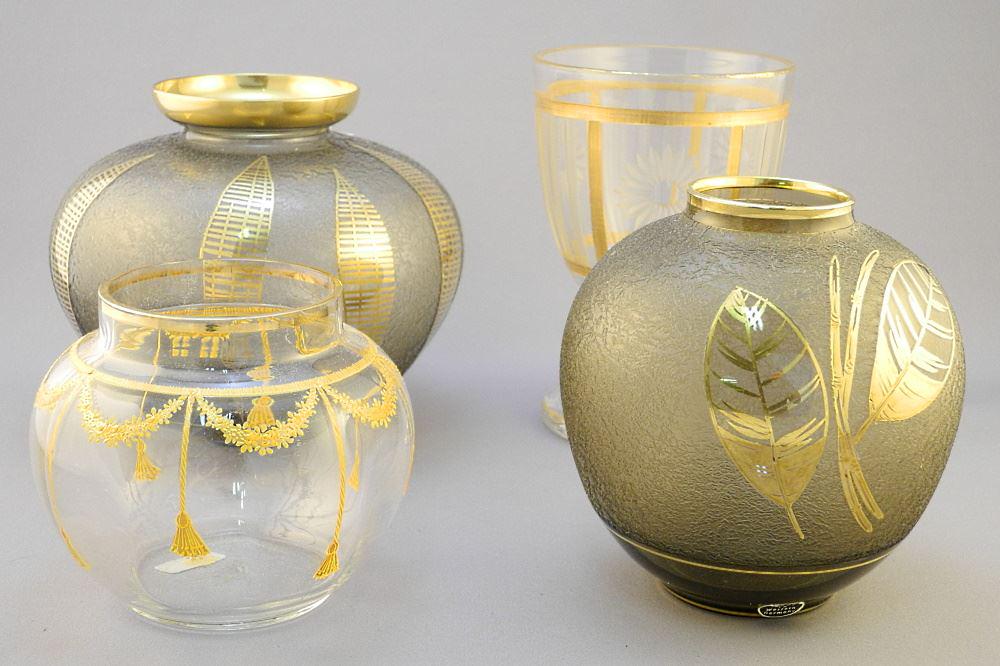 Collection of 4 Art Glass Vases with Gold Highlights, 6 1/4" Diameter.: Collection of 4 Art Glass Vases with Gold Highlights, 6 1/4" Diameter.
