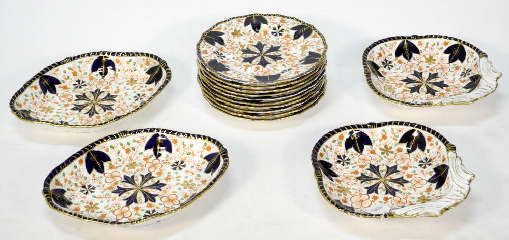 14 Pieces of Derby Imari Dinner Ware: Ten Plates/ Two Lobed Dishes/ Two Shell Dishes (1 of 6)