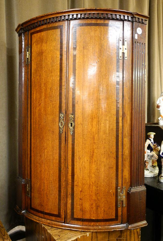Georgian Oak & Mahogany Corner Cabinet, 37 3/4" High (1 of 3)
