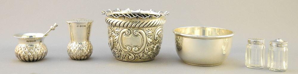 Group of Sterling Silver Sundries, 7 Pieces, TW:229 Grams. (1 of 3)