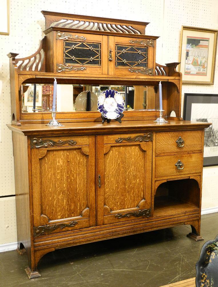 Arts & Crafts Oak Sideboard with Copper Features. (1 of 10)