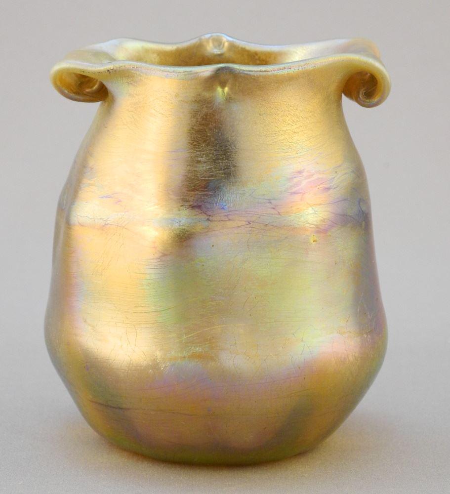 Irresescent Glass Vase signed Louis C. Tiffany 04868, 3 1/16". (1 of 8)