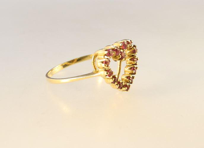 14K Gold Ring with a Heart Shaped Spinel, Size 7 1/2, TW 2.0 grams (1 of 1)