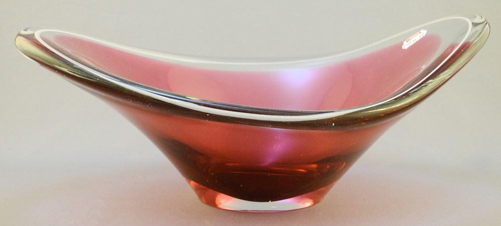 Art Glass Bowl Signed Coquille Flygsfors-56, 13" Wide.: Art Glass Bowl Signed Coquille Flygsfors-56, 13" Wide.