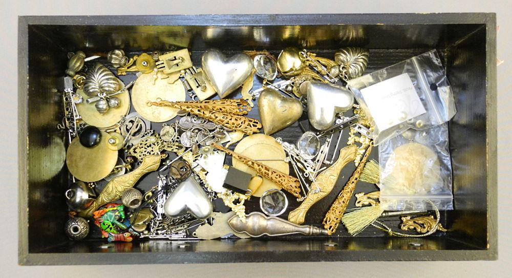 Collection of Miscellaneous Earrings & Jewelry-Making Items. (1 of 1)