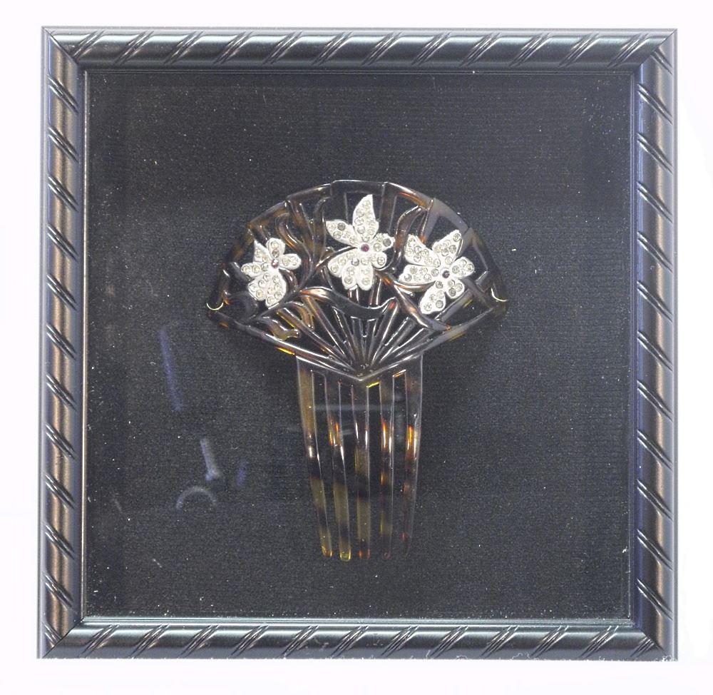 Vintage 50's Tortoiseshell-Style Hair Piece in Shadow Box, 5 1/4".: Vintage 50's Tortoiseshell-Style Hair Piece in Shadow Box, 5 1/4".
