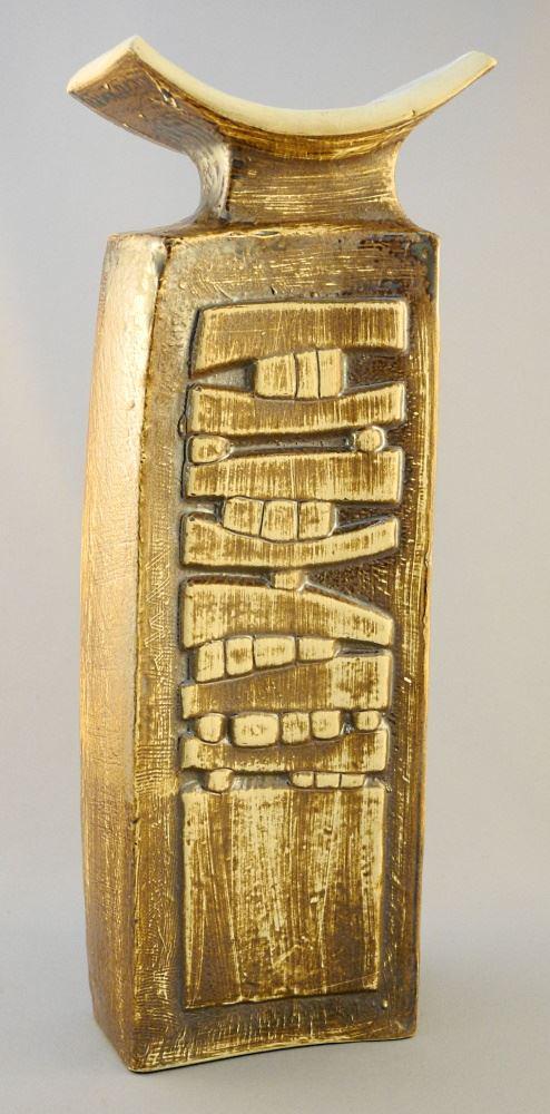 Purbeck Pottery England Totemic Pottery Vase, 15 1/8" High.: Purbeck Pottery England Totemic Pottery Vase, 15 1/8" High.