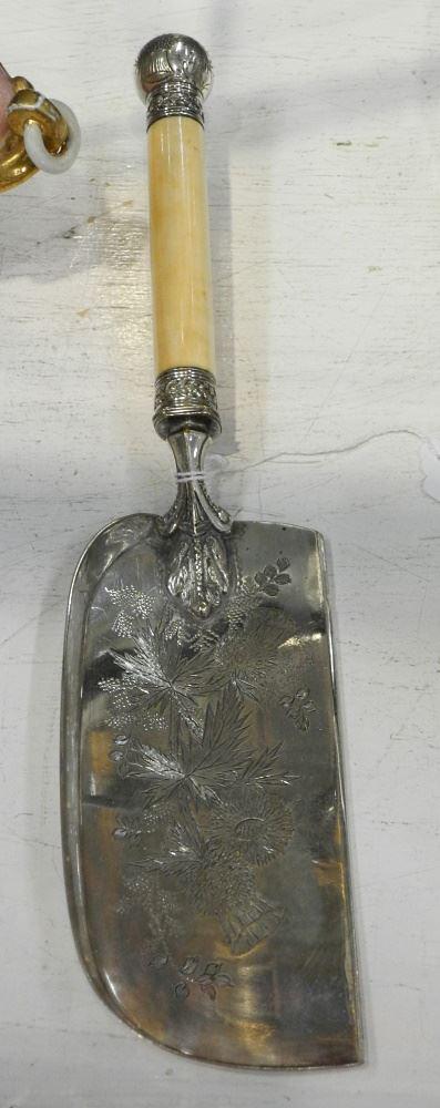 Victorian Scottish Silver Plate Thistle Crumb Scoop. (1 of 1)