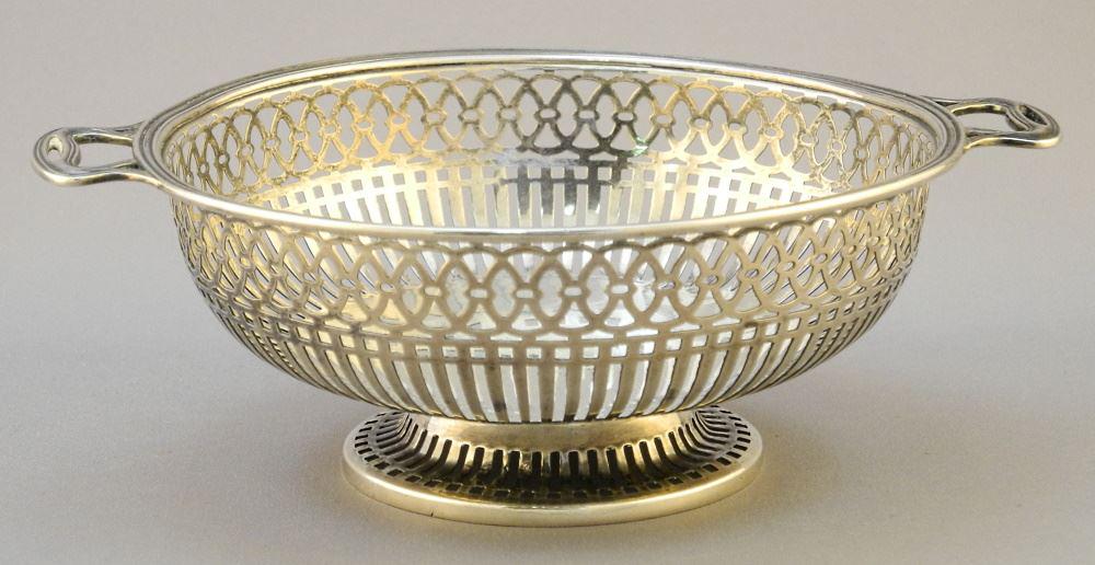 Reticulated Silver Basket, 6 11/16" W / 120 Gr.: Reticulated Silver Basket, 6 11/16" W / 120 Gr.