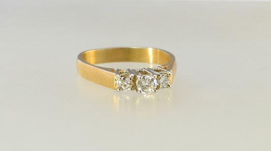 14K (Marked) Yellow Gold & White Stone Trinity Ring, Size 7 1/4, TW:3.96 Grams. (1 of 4)