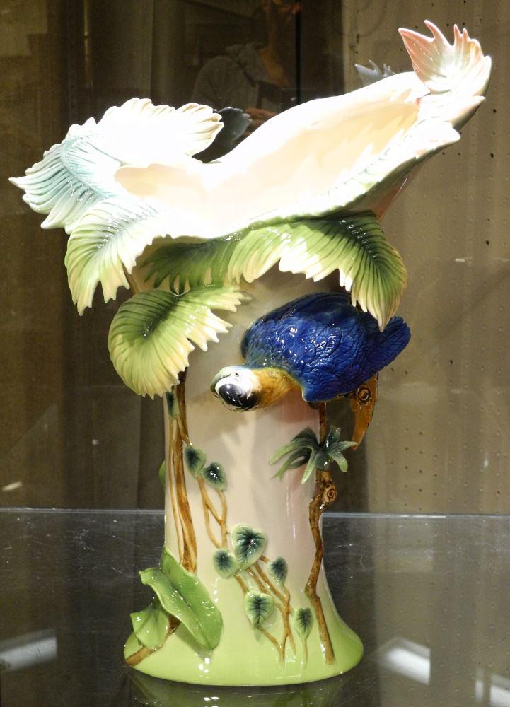 Franz Porcelain "Paradise Calls" Toucan Design Vase. (1 of 3)