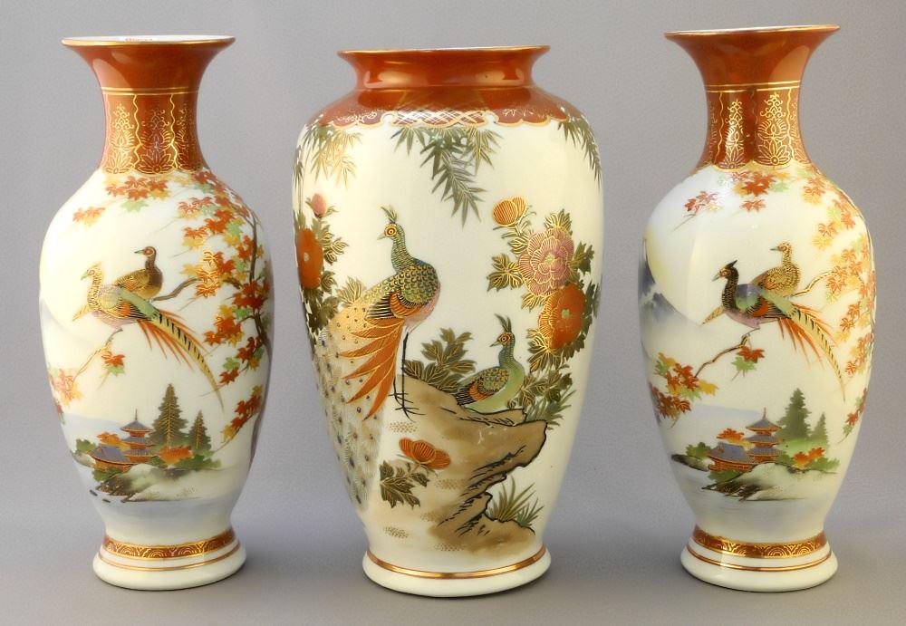 2 Japanese Imari Vases, 9 1/2" High. (1 of 3)
