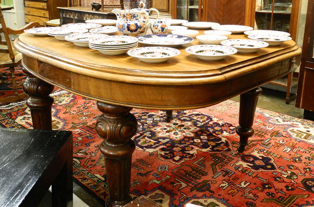 Victorian Mahogany Dining Table, No Leaves (1 of 4)