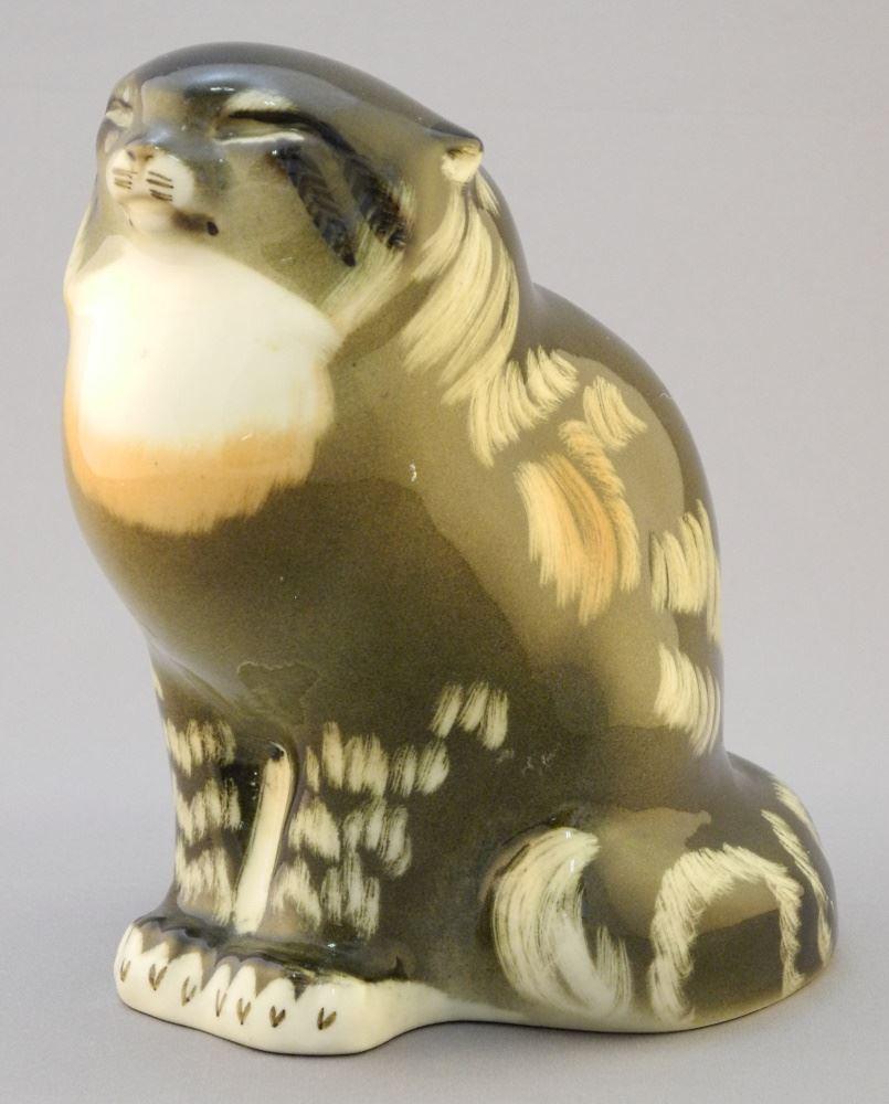 Lomonosov Soviet Porcelain Model Of a Cat, 5 1/2 H.: Lomonosov Soviet Porcelain Model Of a Cat, 5 1/2 H.