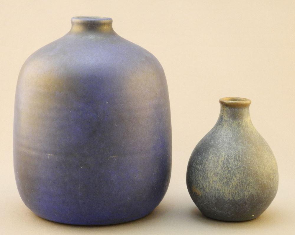 Two Vases by Jan Grove, 6" & 3 5/8"H - Dated 1977.: Two Vases by Jan Grove, 6" & 3 5/8"H - Dated 1977.