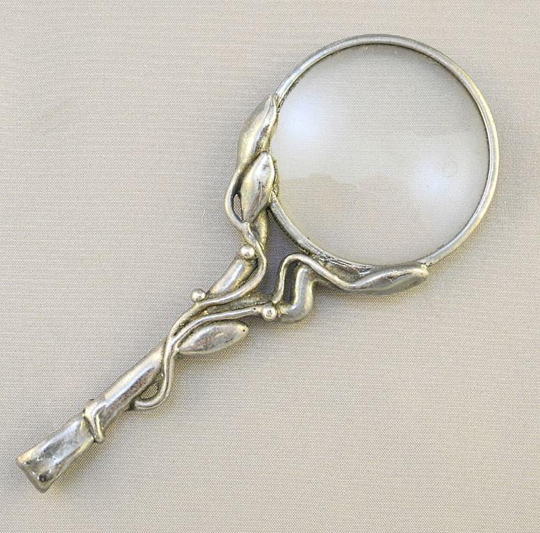 .925 Silver (Marked) Magnifying glass, 14 grams - 3 3/4" L.: .925 Silver (Marked) Magnifying glass, 14 grams - 3 3/4" L.