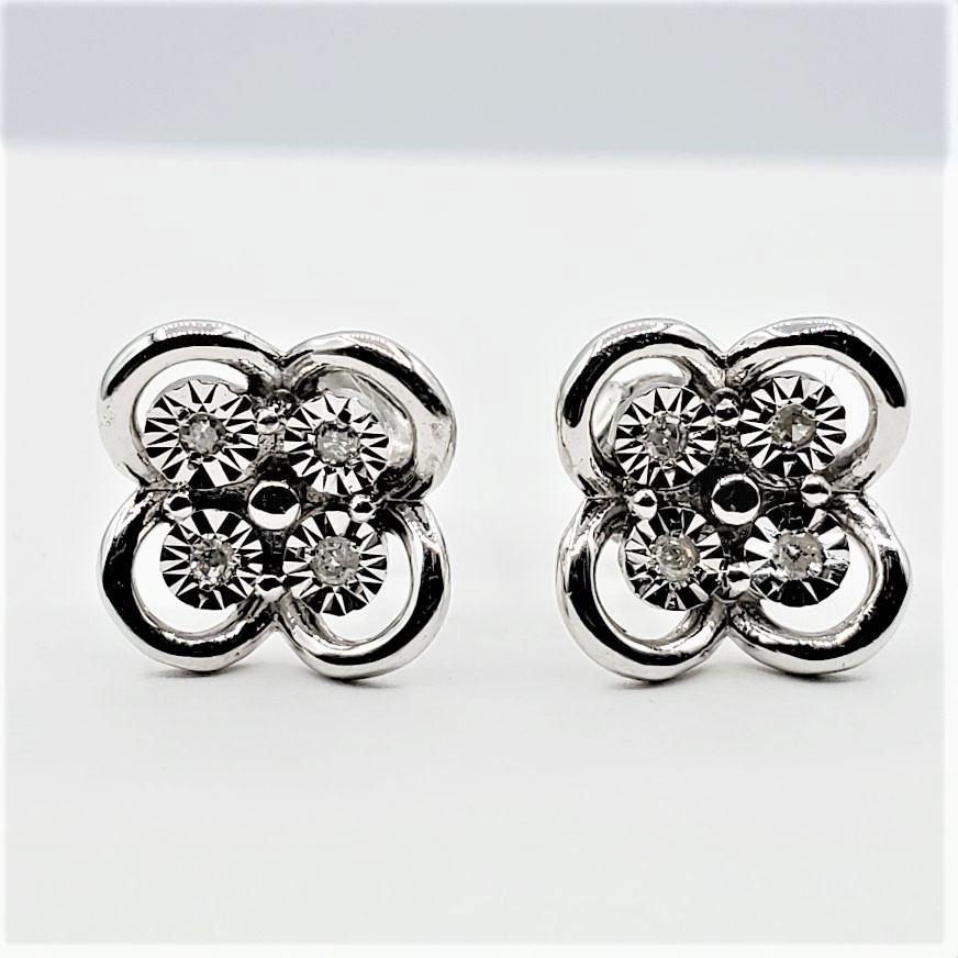 Sterling Silver & Diamond Earrings.: Sterling Silver & Diamond Earrings.