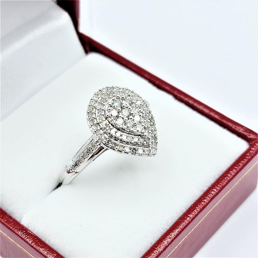 Sterling Silver & Diamond Ring, Size 7. (1 of 5)