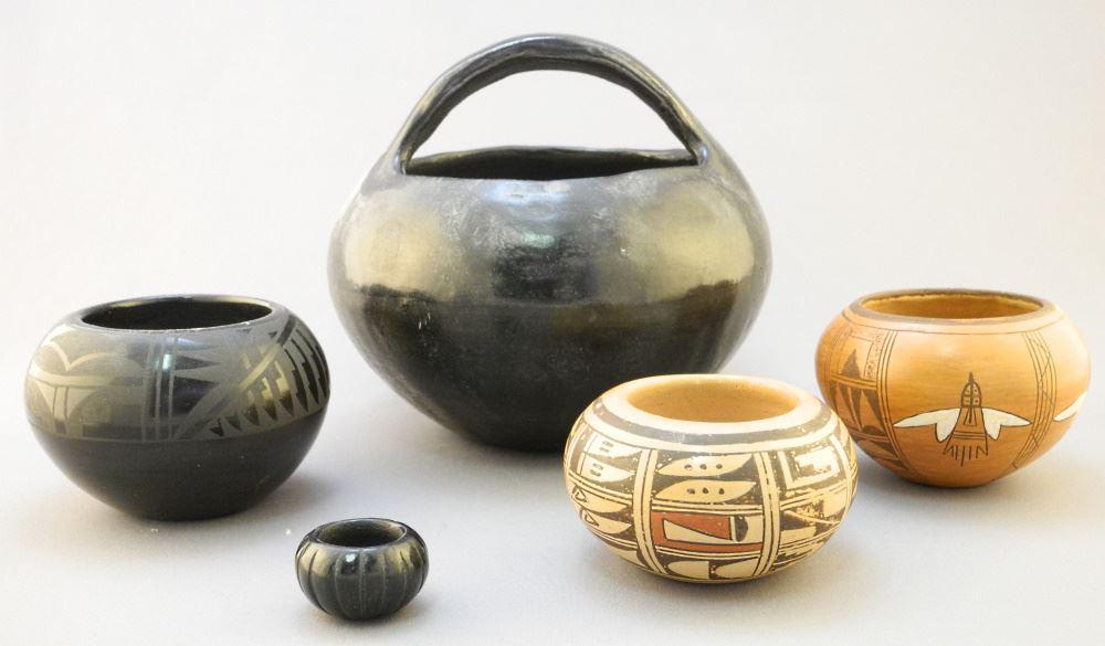 Collection of 5 Southwest Pottery Jars: Loretta Huma & 1 Anthony & Bell Suazo 1 3/8" X 6 3/4" (1 of 4)