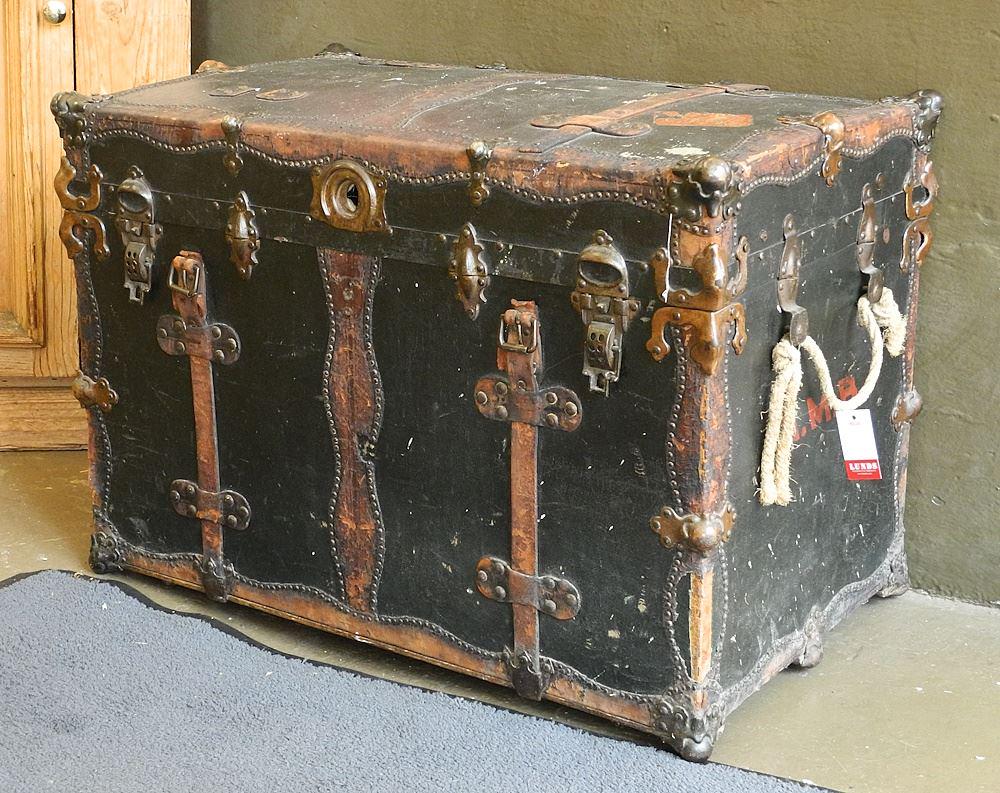 19th Century Metal Bound Steamer Trunk. (1 of 1)