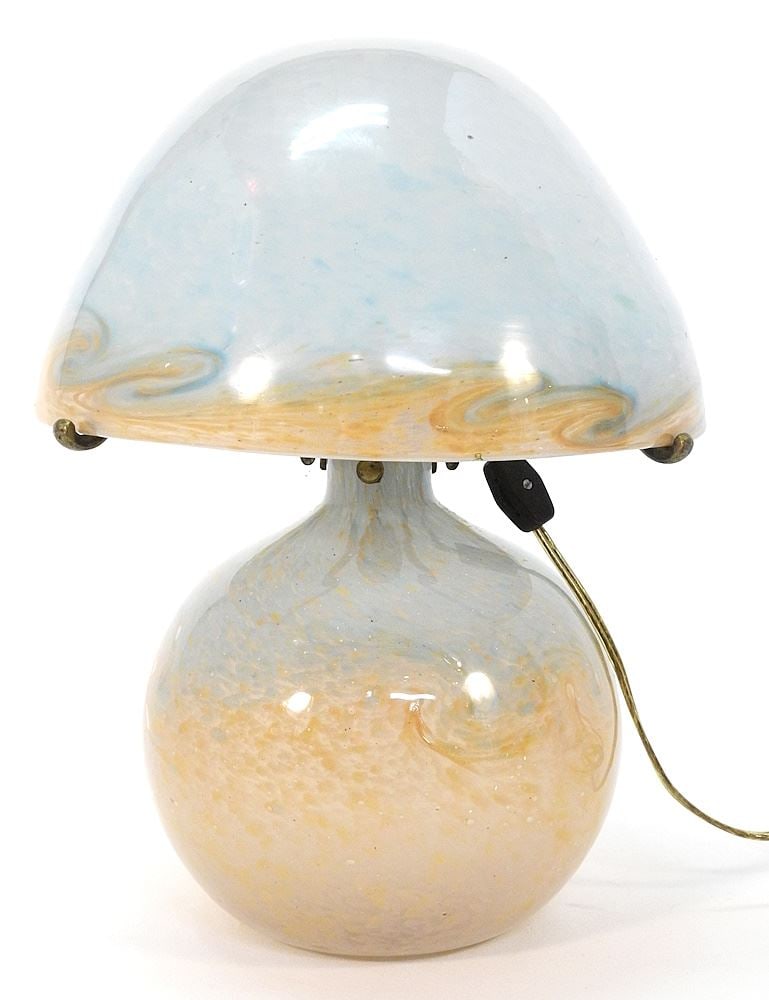 Monart Glass Lamp, Moncrieff Scotland V & P 13-256 A, 13 7/8" x 11 1/8" diam.: Monart Glass Lamp, Moncrieff Scotland V & P 13-256 A, 13 7/8" x 11 1/8" diam.