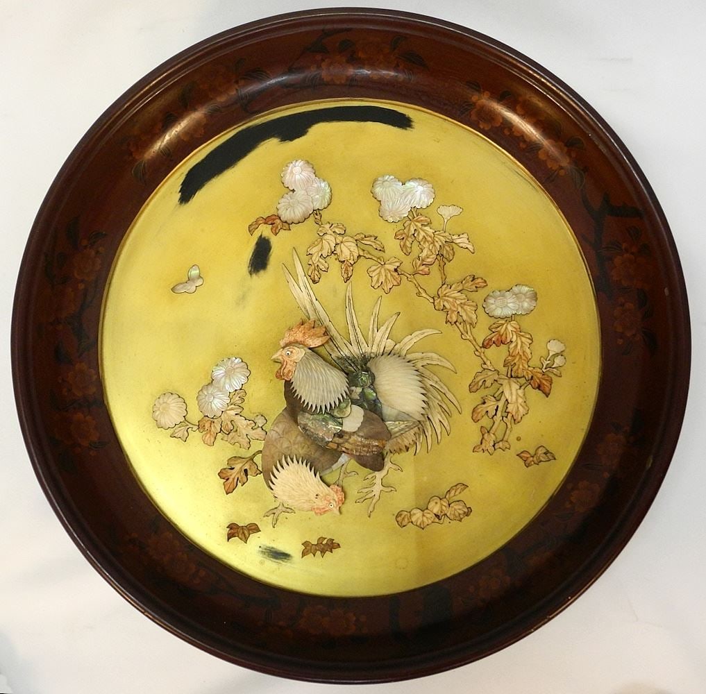 Meiji Shibayama Rooster Plaque, Mother of Pearl Cow Bone, 18" diam.: Meiji Shibayama Rooster Plaque, Mother of Pearl Cow Bone, 18" diam.