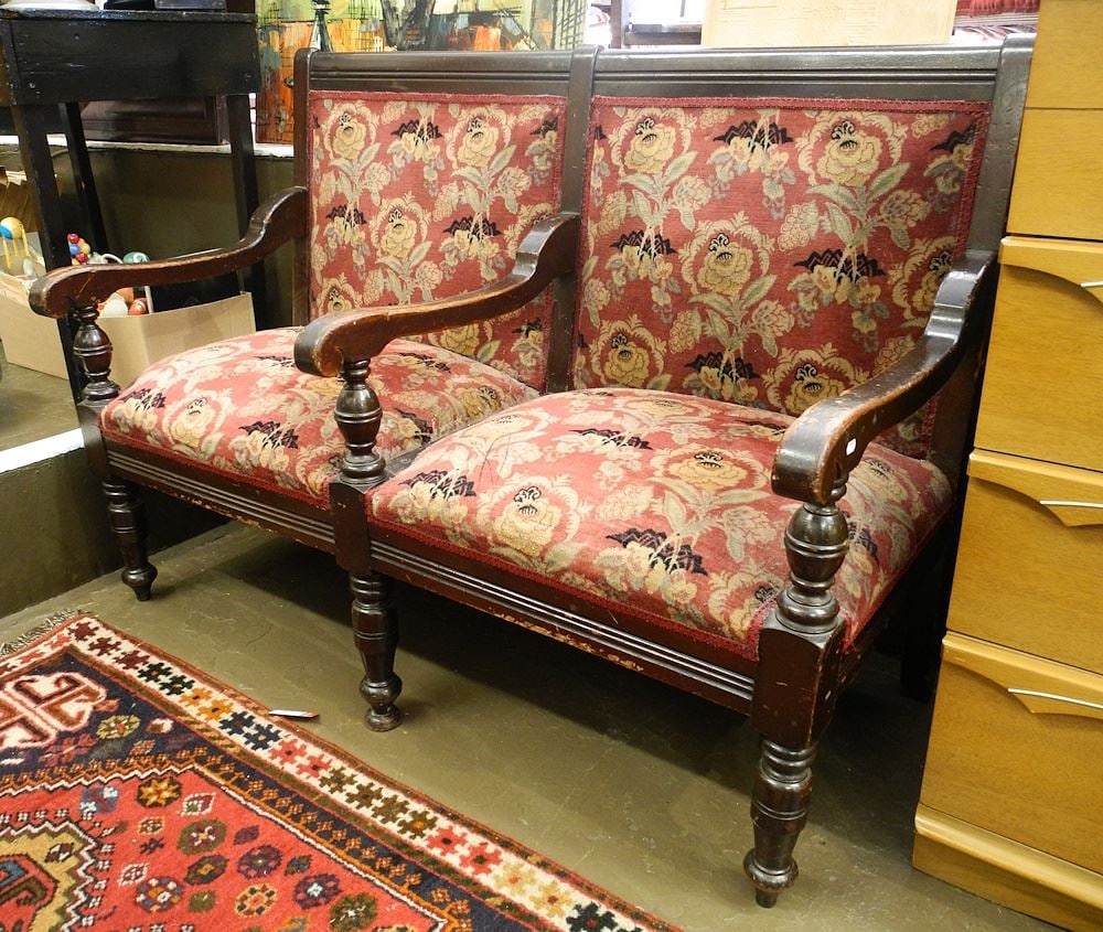 CPR Steamship Settee.: CPR Steamship Settee.
