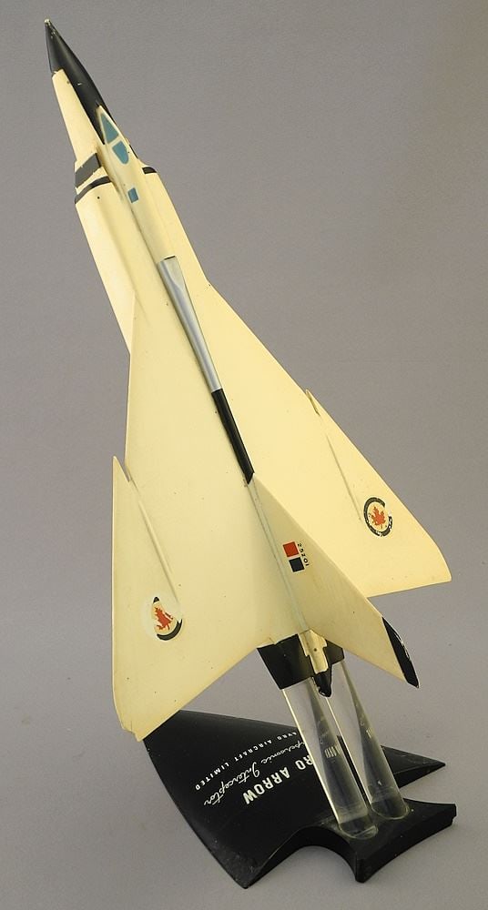 Production Model by Topping: Avro Arrow Supersonic Interceptor (as found, condition noted).: Production Model by Topping: Avro Arrow Supersonic Interceptor (as found, condition noted).