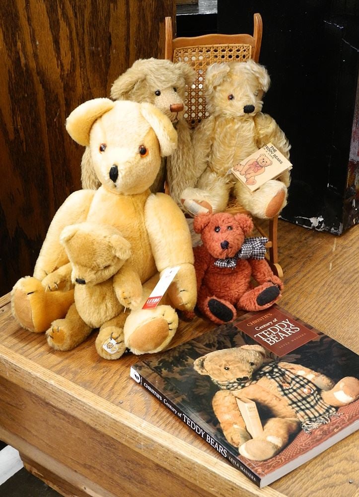 Collection of Various Teddy Bears: Canterbury / Patricia / Boyds / Nisbet. (1 of 3)