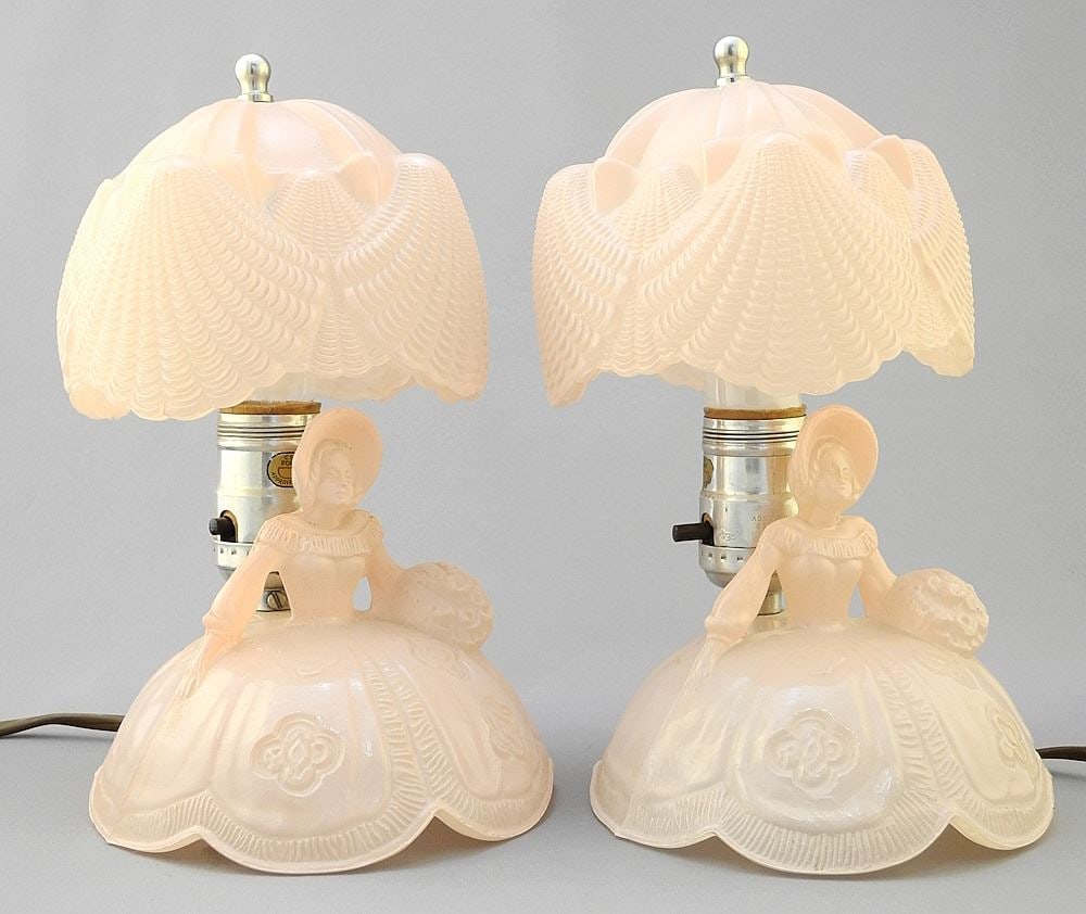 Pair of Pink Glass Figural Bedside Lamps. (1 of 4)