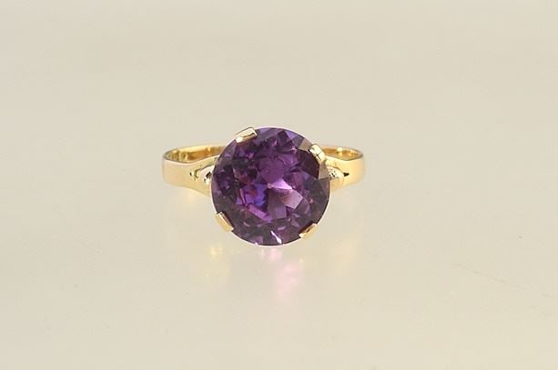 14K (marked 14) Gold and Mystic Topaz Ring, size 6 3/4", 2.4 Grams. (1 of 4)