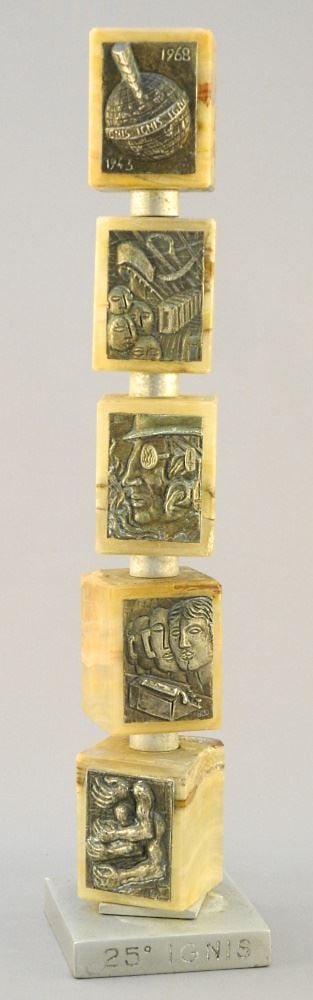 Ignis Italy 800 Silver & Onyx 1943- 1968 Modernist Totem, 10 1/8" x 2 3/8" x 2 3/8". (1 of 7)
