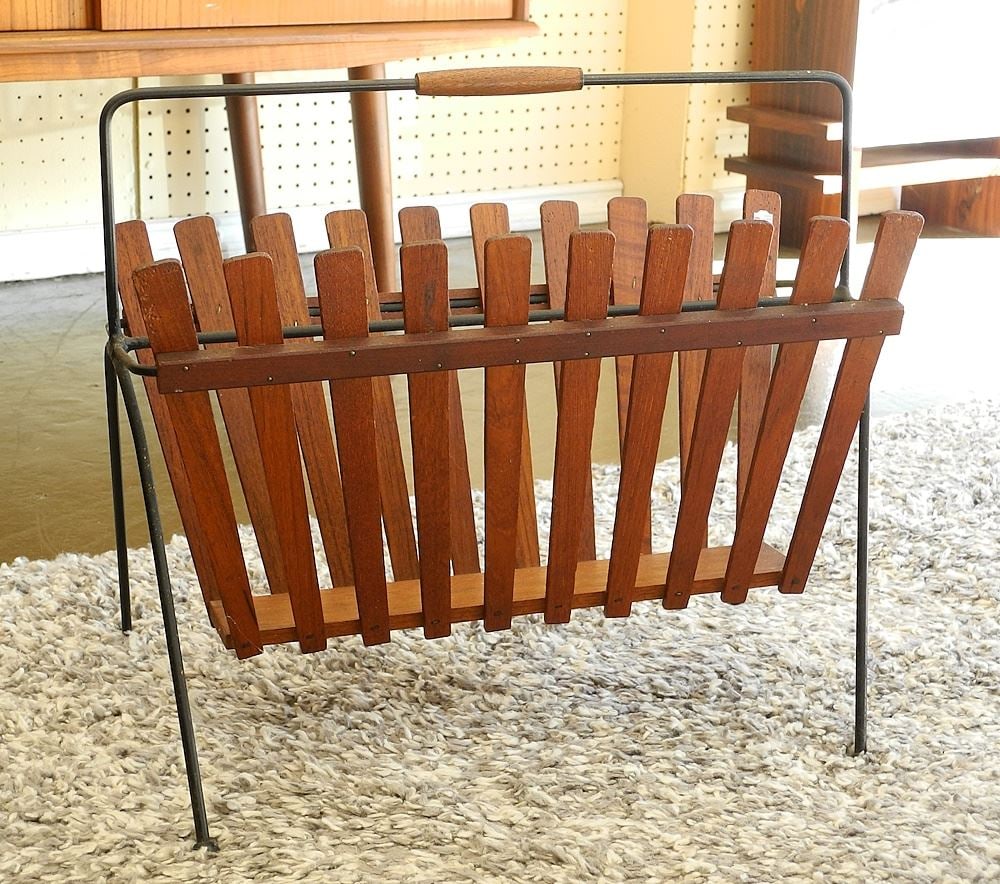 Danish Modern Magazine Rack.: Danish Modern Magazine Rack.