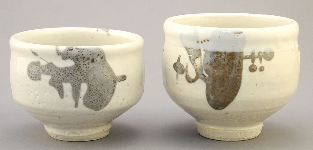 2 Porcelaneous Stoneware Tea Bowls signed with Impressed Mark by Wayne Ngan.: 2 Porcelaneous Stoneware Tea Bowls signed with Impressed Mark by Wayne Ngan.