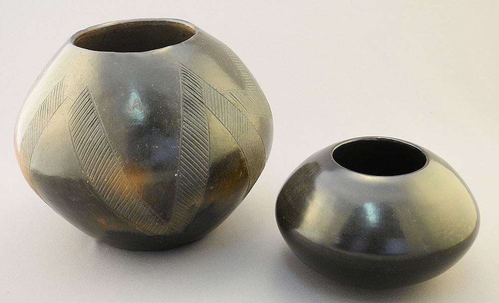 2 Pueblo-Style Pottery Vases, 3 1/2" & 6 1/8"H. (1 of 4)