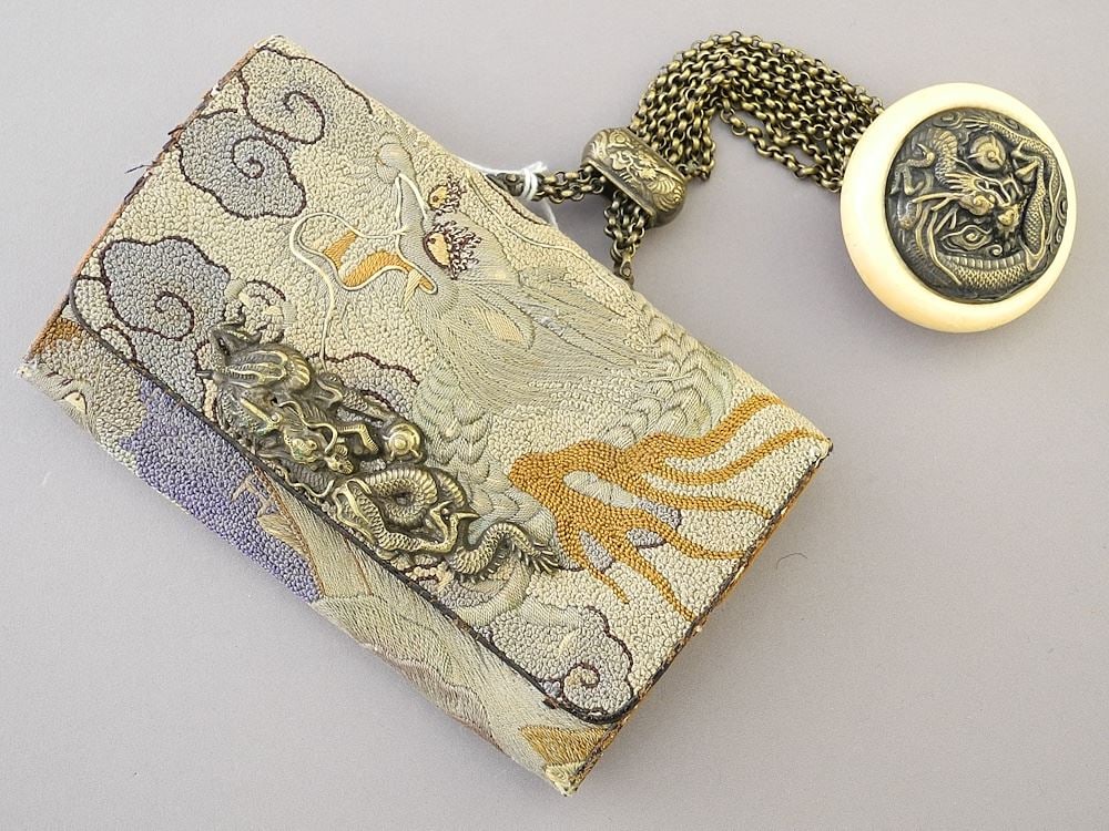 Japanese Textile Evening Bag with Menuki & Kagamibuta Netsuke, 5 1/2"W NO EXPORT. (1 of 3)