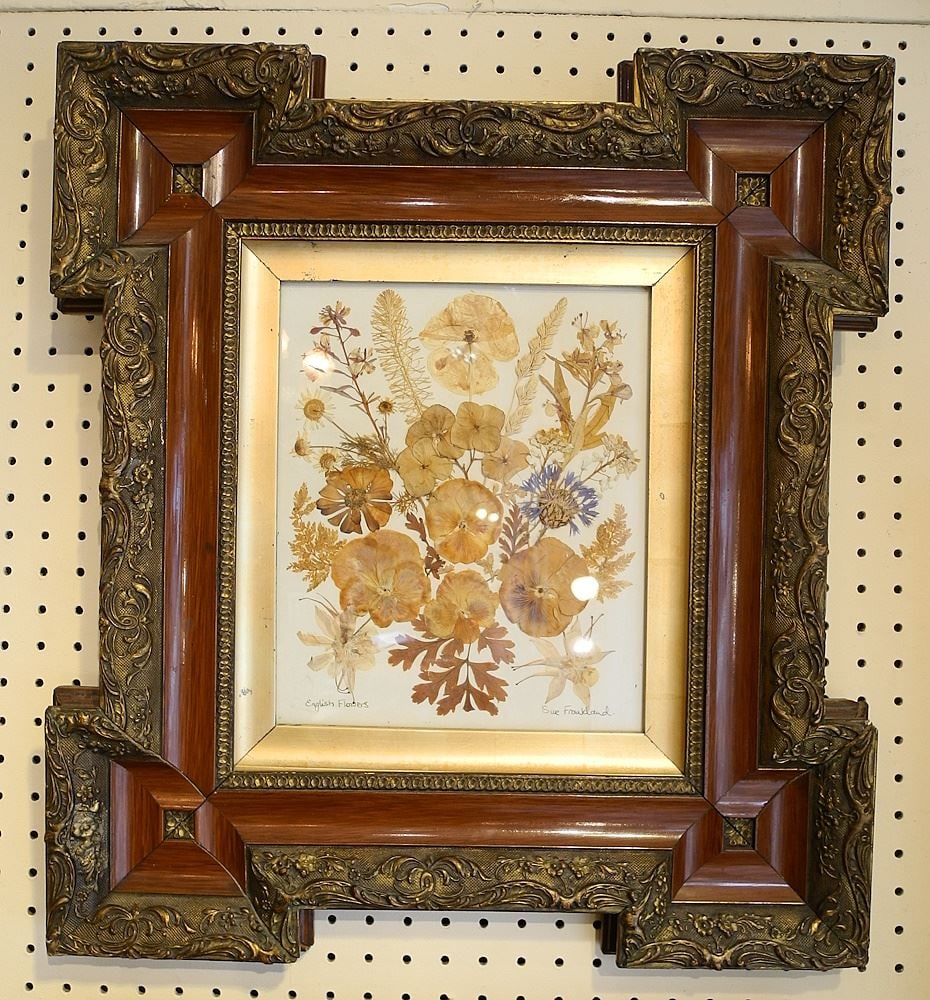 Dried Flower Arrangement, 11 3/8 x 9 1/2", Elaborate Frame, 23 3/4" x 20 3/4". (1 of 1)