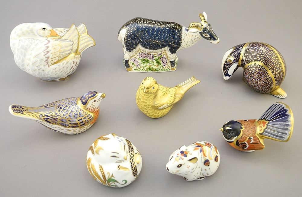 8 Royal Crown Darby Paper Weights: Badger, Bank Vole, Bluebird, Billy Goat, Canary, etc.: 8 Royal Crown Darby Paper Weights: Badger, Bank Vole, Bluebird, Billy Goat, Canary, etc.