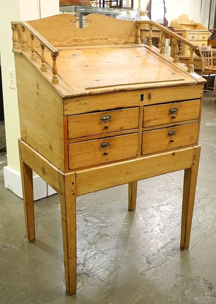 19th Century Clerk's Pine Desk, 43" in Height. (1 of 7)