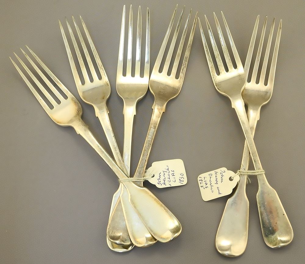 6 Hallmarked Silver Forks: John Henry & Charles Lias / London 1825 & 1830, 7 7/8"L, 390 Grams. (1 of 6)