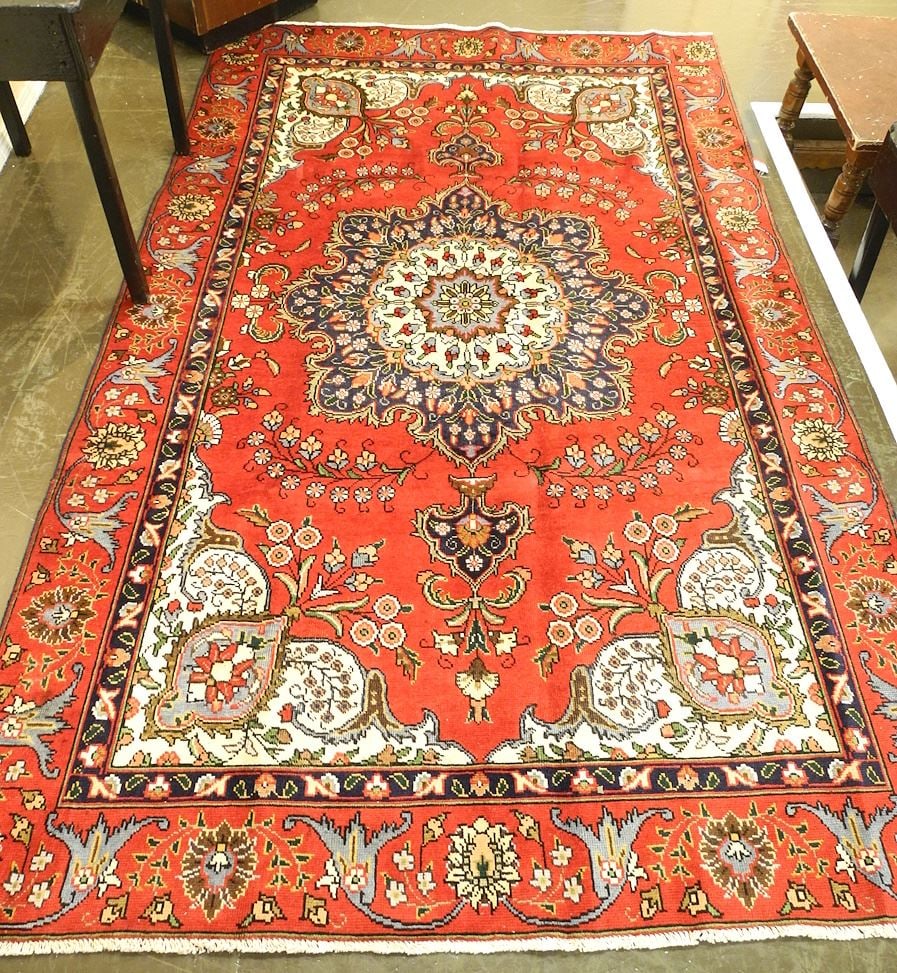 Tabriz Carpet Approximately 9'6" x 5'8". (1 of 4)