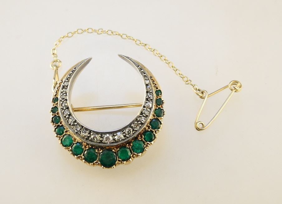 14K Yellow & White Gold Emerald & Diamond Brooch. (1 of 2)