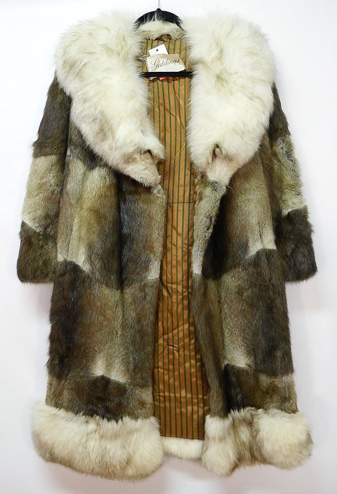 Giddings Mink & Other Furs Three Quarter Length Coat.: Giddings Mink & Other Furs Three Quarter Length Coat.