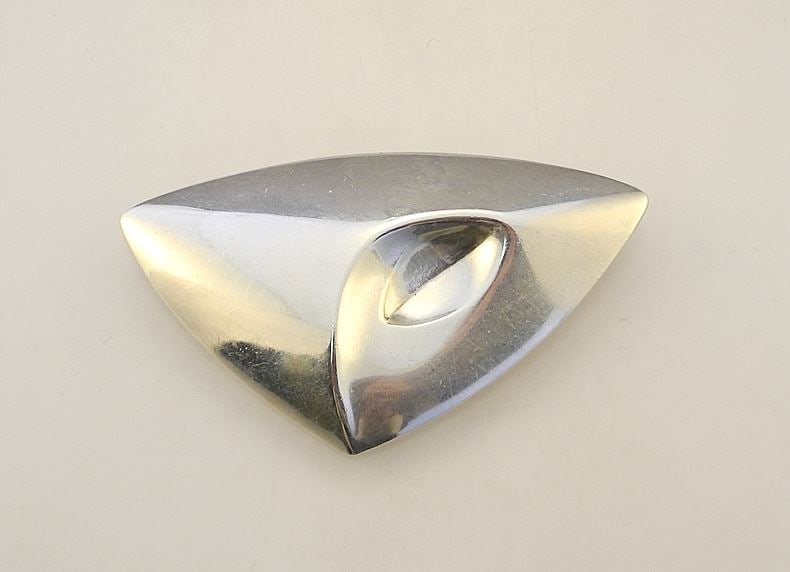 Georg Jensen 925 Sterling Denmark 748 Brooch, 16.73 Grams.: Georg Jensen 925 Sterling Denmark 748 Brooch, 16.73 Grams.
